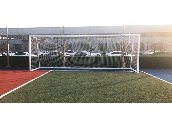 足球门（11 人制）(图1)