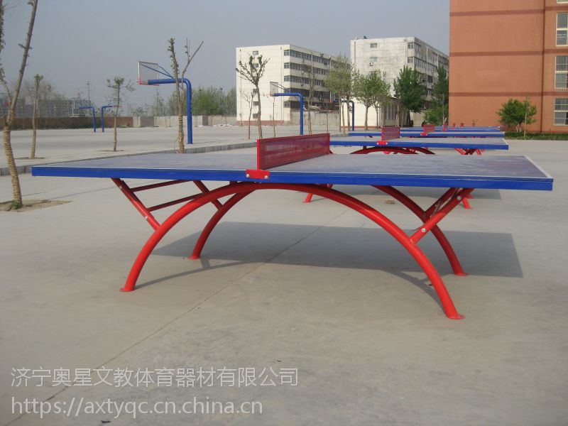 汶上乒乓球台批发,体育用品专卖篮球架价格济宁奥星体育(图2) 汶上乒乓球台批发,体育用品专卖篮球架价格济宁奥星体育(图2)