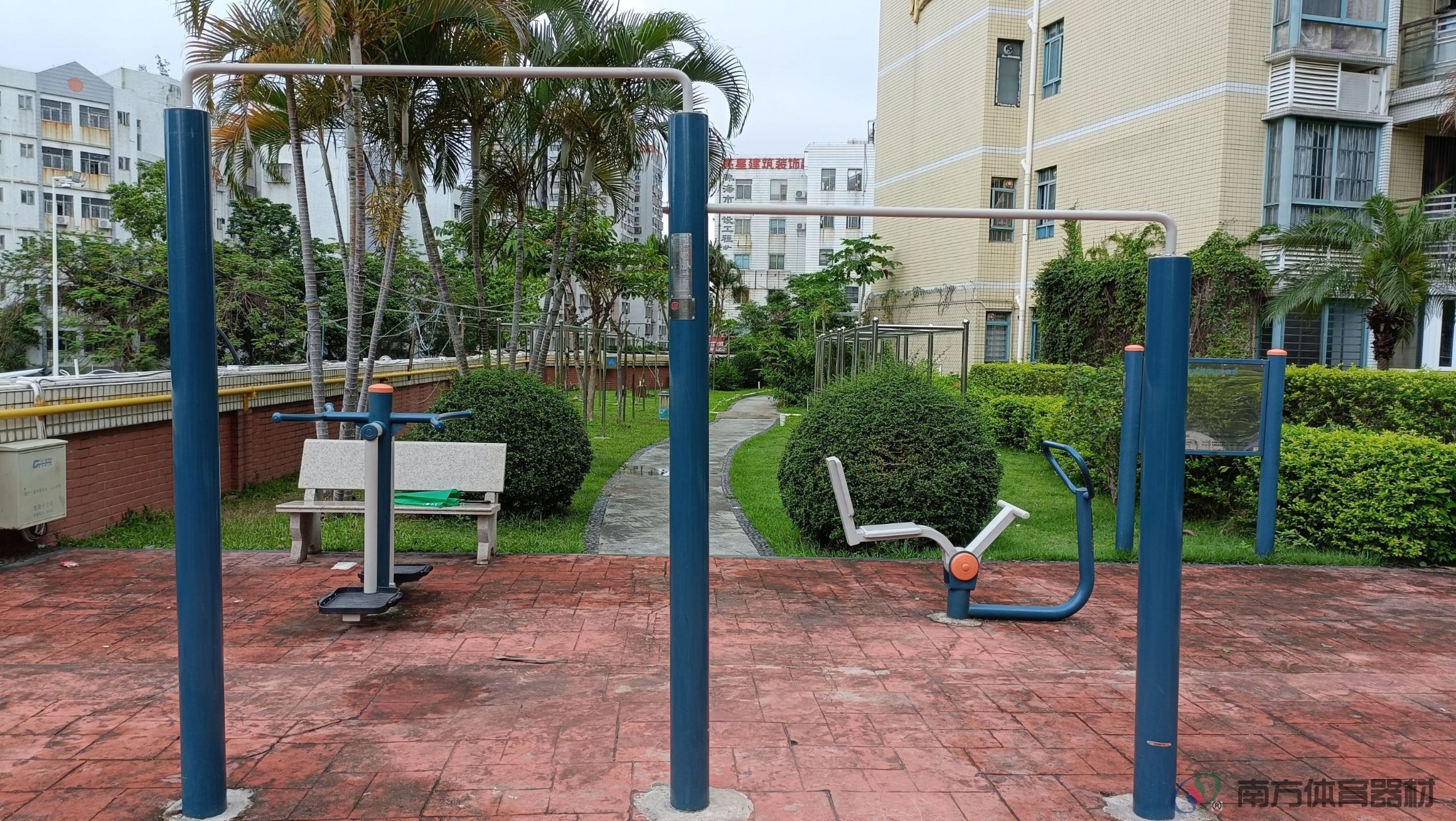 吉柠山庄4栋1单元平台(图3) 吉柠山庄4栋1单元平台(图3)