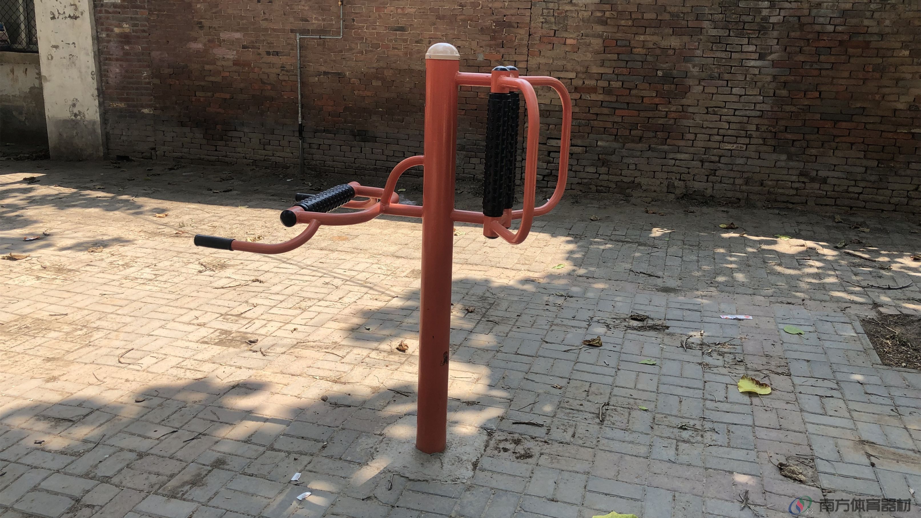 南方体育器材 南方体育器材